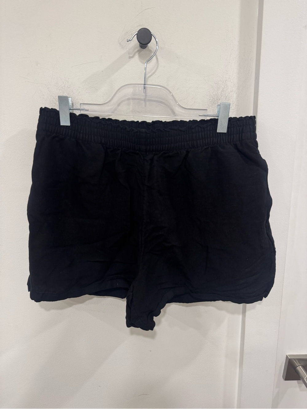 H&M Black Women's Elastic Waist Shorts